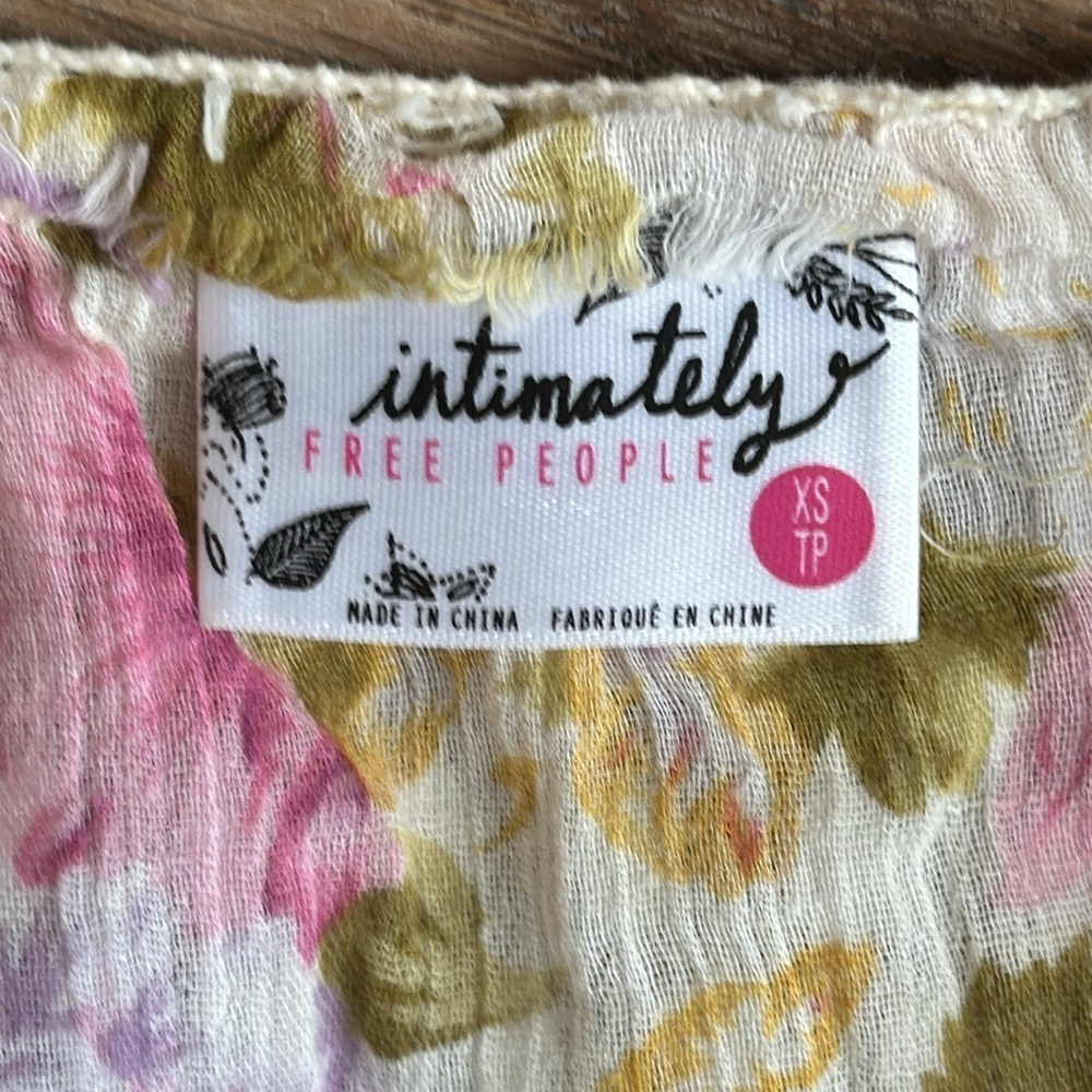 FREE PEOPLE Intimately Free Point D'esprit Cami Babydoll Lace Floral Tank XS EUC - Picture 4 of 5